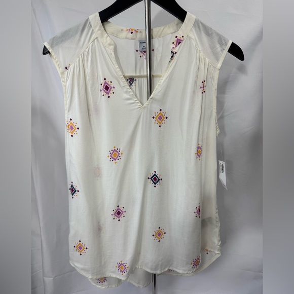 Old Navy Tops - New Old Navy Cream Blouse with Colorful Embroidery Sleeveless XS